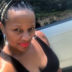 Meet your Posher, Marsie